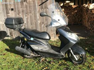SCOOTER YAMAHA CYGNUS X