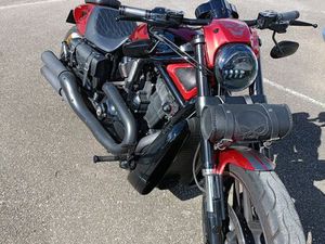 MOTO HARLEY DAVIDSON NIGHT-ROD SPÉCIAL