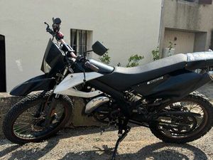MOTO 50 CC
