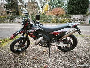 MOTOS MASAI ET YAMAHA 50 CM3