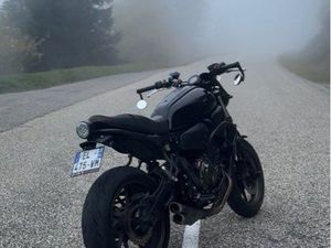 YAMAHA XSR700 A2