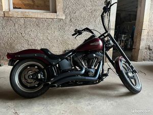 HARLEY DAVIDSON NIGHT TRAIN