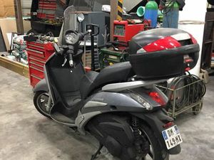SCOOTER PEUGEOT GEOPOLIS