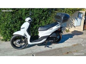 PEUGEOT TWEET 125 1ERE MAIN ÉTAT NEUF