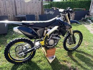 ② 250 RMZ