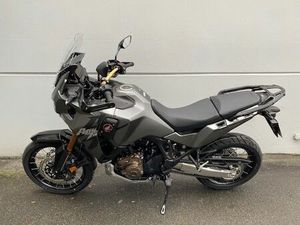 HONDA CRF1100 ADVENTURE DCT / ES