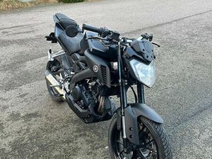 YAMAHA MT 125