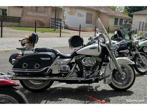 HARLEY DAVIDSON ROAD KING 1450