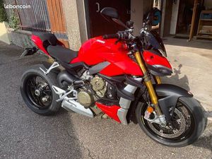 DUCATI STREETFIGHTER V4S