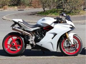 DUCATI SUPERSPORT 939 S