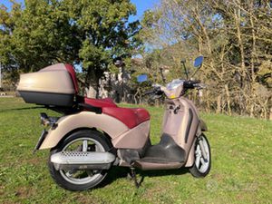 APRILIA SCARABEO 150