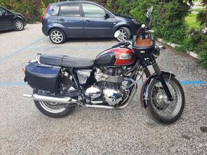 TRIUMPH BONNEVILLE T100 NERO