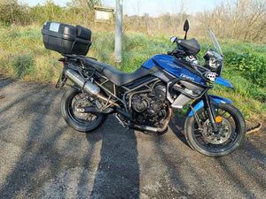 TRIUMPH TIGER 800 XRX - LOW SEAT BLU/AZZURRO