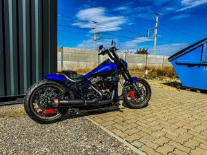 CUSTOM HARLEY