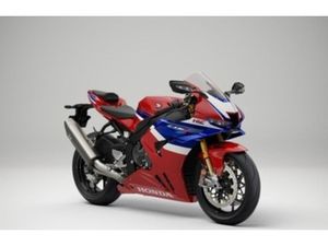 HONDA CBR 1000 RR-R FIREBLADE SP - TRANSPORT - 6 LAT GWARANCJI BENZYNA
