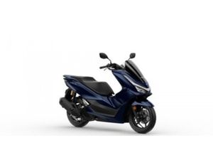HONDA PCX DX - TRANSPORT - WYPRZEDAZ ROCZNIKA - 6 LAT GWARANCJI BENZYNA