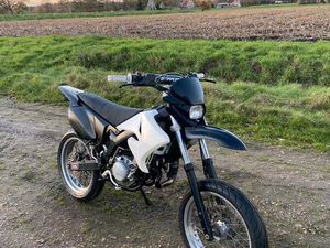 ② YAMAHA DT50 (70 CC)
