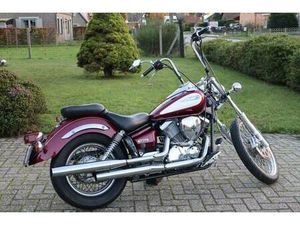 ② YAMAHA XVS125 DRAGSTAR - PERSONNALISÉ