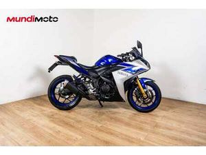 YAMAHA YZF-R3