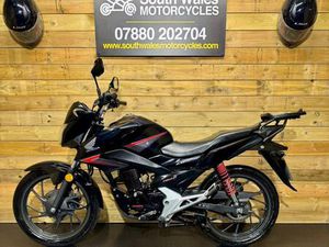 HONDA CB125F CBF125 / 2019 MODEL / ONLY 2.5K MILES!