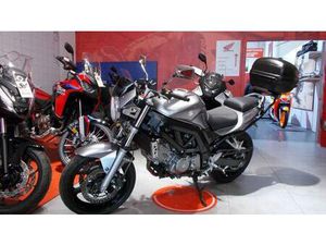 VENDO SUZUKI SV 650 (2006 - 11) USATA A AREZZO (CODICE 9879287) - MOTO.IT