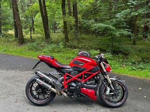 DUCATI STREETFIGHTER 848