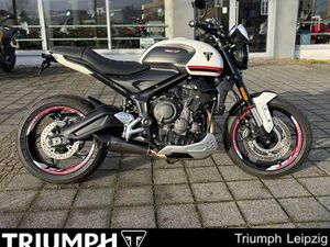 TRIUMPH TRIDENT 660 * ZARD & SEHR VIEL ZUBEHÖR