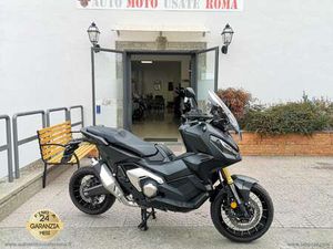 HONDA X-ADV X-ADV 750 DCT PROMO WEB NERO