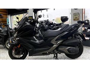 VENDO KYMCO XCITING 400I S TCS (2021 - 24) USATA A MILANO (CODICE 9878996) - MOTO.IT