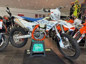 BRAND NEW KTM 250 EXC F 6DAYS 0%FINANCE OFFER @DRYSDALE MOTORCYCLES