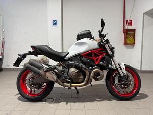 VENDO DUCATI MONSTER 821 ABS (2014 - 17) USATA A MILANO (CODICE 9879448) - MOTO.IT