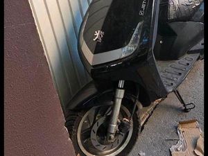 PEUGEOT NEW VIVACITY NUR IN TEILE 2TAKT NUR ABHOLUNG