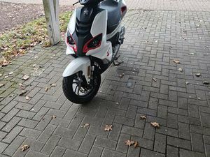 PEUGEOT SPEEDFIGHT 4