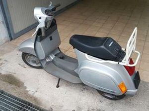 PIAGGIO VESPA 50