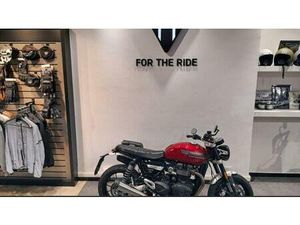 VENDO TRIUMPH SPEED TWIN 1200 (2021 - 24) USATA A ROMA (CODICE 9878876) - MOTO.IT