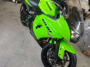 KAWASAKI 650 ER-6F →