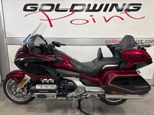 VENDO HONDA GL 1800 GOLD WING TOUR DTC (2018 - 20) USATA A ARCORE (CODICE 9879177) - MOTO.IT