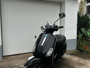 VESPA 50 S – TOP ZUSTAND, NUR 8.600 KM, AUS 2. HAND