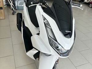 SCOOTER HONDA PCX 125 VIATODOS, GRIMANCELOS, MINHOTÃES E MONTE DE FRALÃES