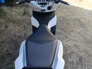 VENDO HONDA PCX 125 PERRE