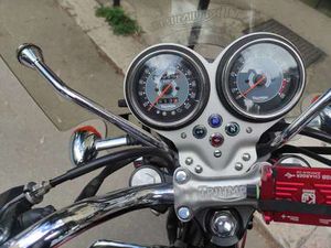 TRIUMPH BONNEVILLE T100 NERO