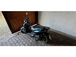 PEUGEOT ROLLER TWEET