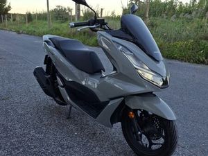 HONDA PCX 125 CC 2023 PÓVOA DE SANTA IRIA E FORTE DA CASA