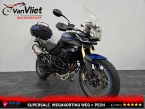 ERG MOOIE TRIUMPH TIGER 800 18869KM.! BLAUW — MOTOREN | TRIUMPH — MARKTPLAATS