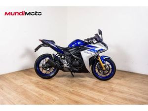 YAMAHA YZF R3