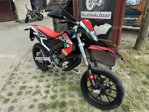 FACTORY SUPERMOTO/ VALÓS ÉVJ.-T IG.DOK.-KAL/ SZEZON VÉGI ÁRON 795E HELYETT 745E