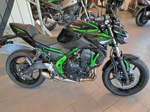 KAWASAKI Z 650 MIT SPORT PACK