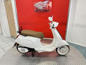 PIAGGIO VESPA SPRINT 125 JUSTIN BIEBER CVT EURO 5 124 CC