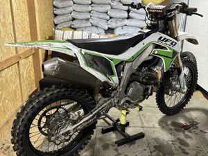 KXF 450 .2020 ZAMIANA SUPER STAN BIELAWA