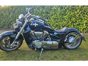 SUZUKI INTRUDER M1800 R